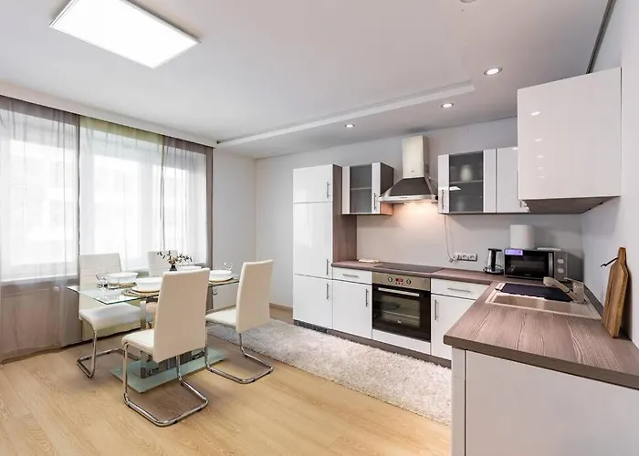 Urban Retreat Near Old Town Bratislava