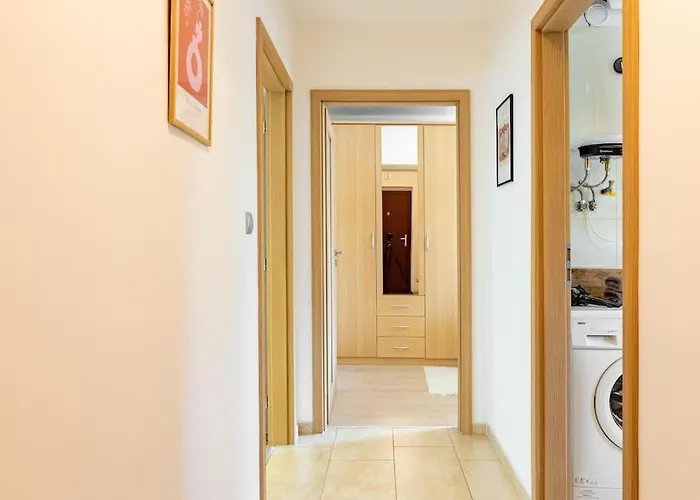 דירה Urban Retreat Near Old Town *
