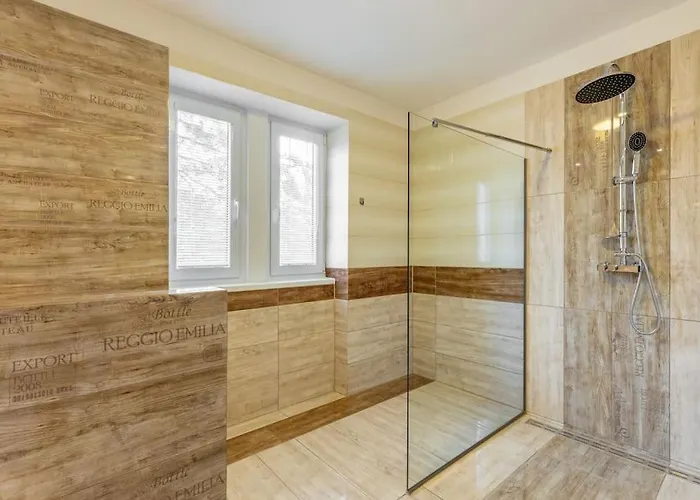 דירה Urban Retreat Near Old Town *