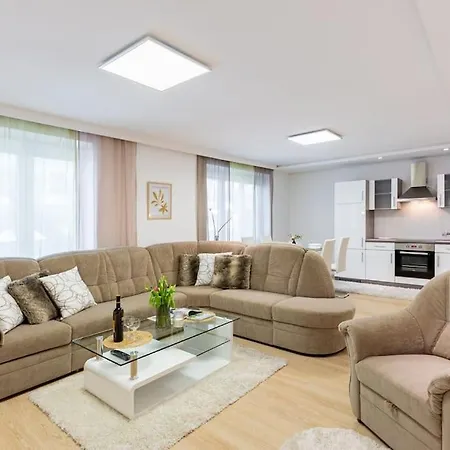 Daire Urban Retreat Near Old Town Bratislava